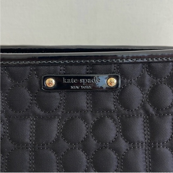 Kate Spade Lennox Hill Noel Medium Heddy Cosmetics Bag in Black New with tags! - Picture 2 of 13